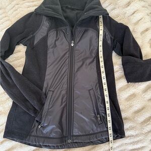 Lululemon fleece Define jacket